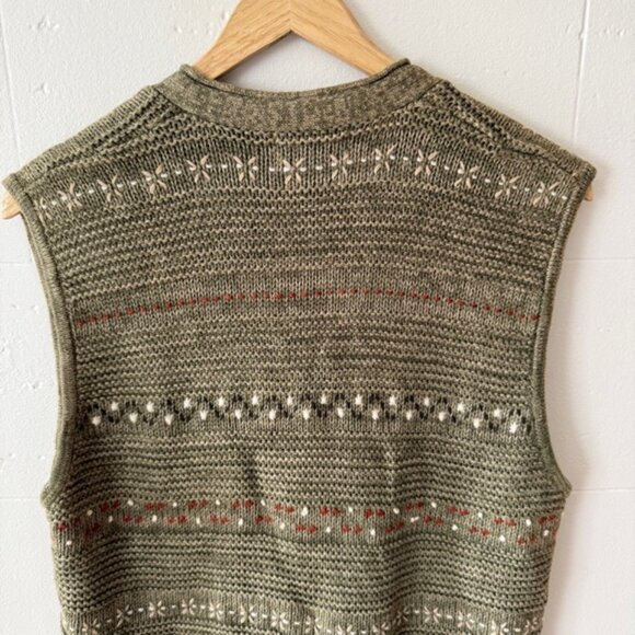 Woolrich | Cottagecore Green Knit Vest Floral | Embroidered Cotton | Size Large - Picture 9 of 10